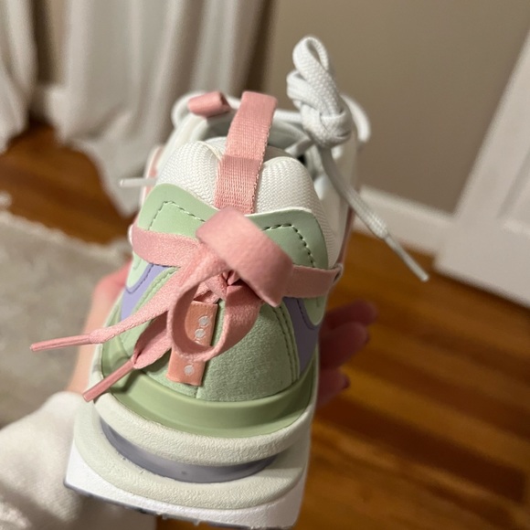 Nike Air Max Furyosa - white and purple dawn - Picture 5 of 8